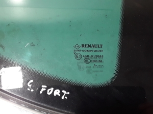 RENAULT Espace V (2014–2026) Rear quarter glass 833060269R - 2