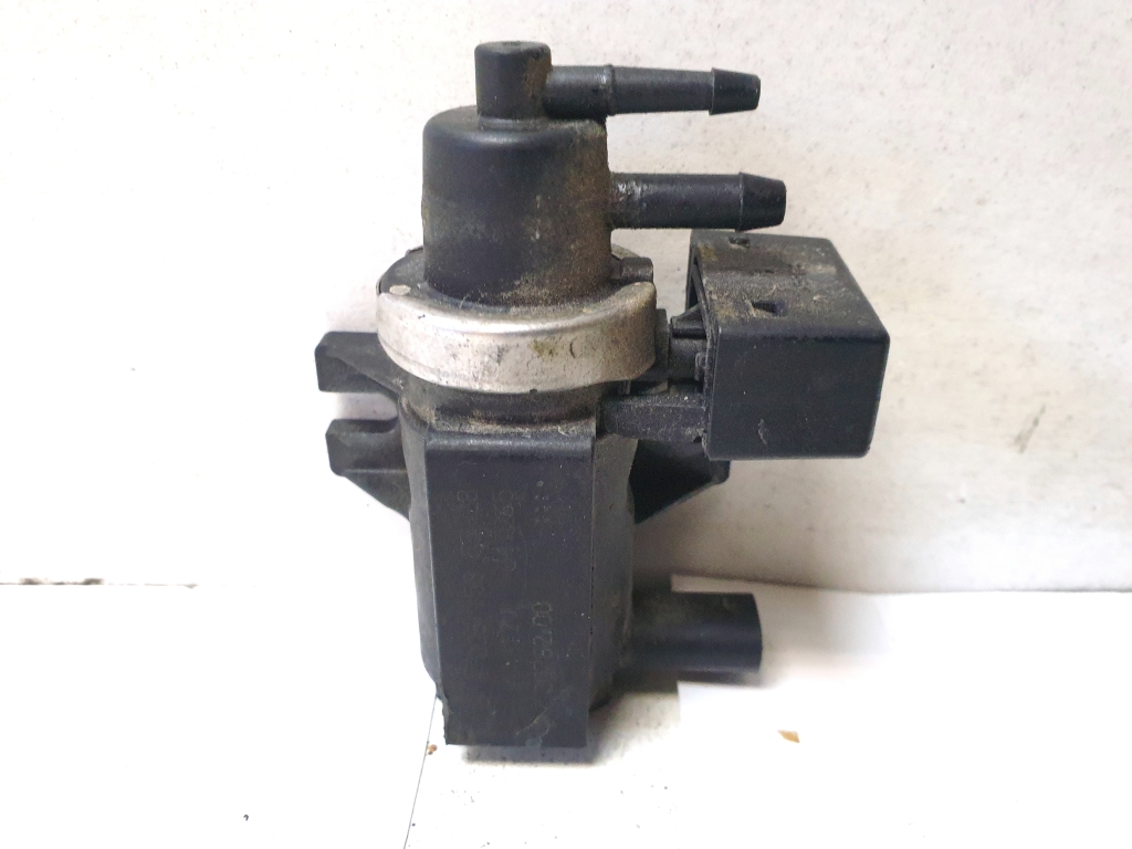 Mercedes Benz A-Class 169 (2004–2012) Magnetventil A0051535528 Mercedes Benz A-Class 169 (2004–2012) Magnetventil A0051535528