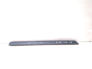 AUDI A6 C5 (1997–2005) Tagumise küljeukse liist 4B0853970 - 2