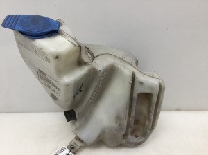 Front washer fluid reservoir - 4B0955453C