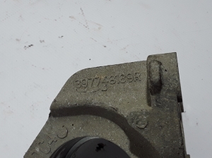 RENAULT Scenic (2016–2026) Front drive shaft bracket 397748189R - 2