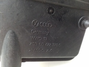 Volkswagen Golf IV (1997–2003) Roolivõimendi pumba paak 1J0422371C - 5