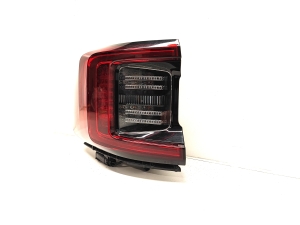 Polestar 2 II (2021–2026) Eckleuchte hinten - 2
