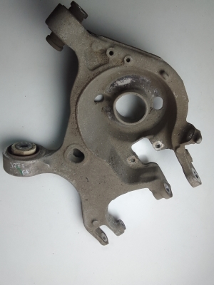 Rear control arm - 5K652