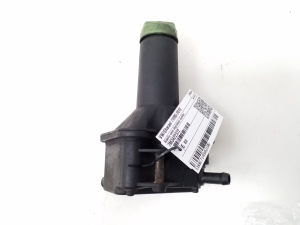 Volkswagen Sharan (1995–2010) Ausgleichsbehälter Servolenkung 7M3422372 - 2