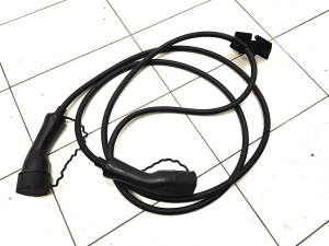   Battery charging cable 