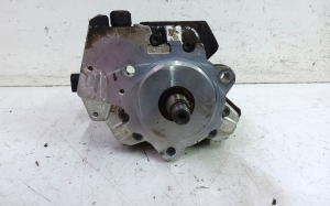 Fuel pump - 0445010146