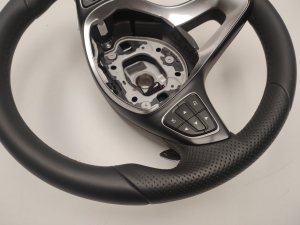  Steering wheel 