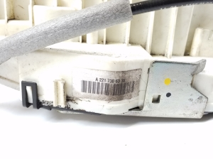 Mercedes Benz S-Class 221 (2005–2013) Rear side door lock A2217306335 - 2