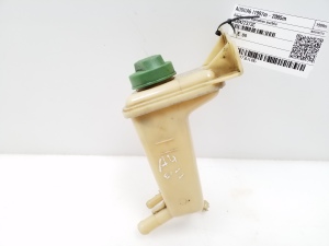 Power steering pump reservoir - 8D0422373C