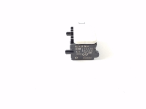 Mercedes Benz S-Class 221 (2005–2013) Turvapadja andur A0038202826 - 2