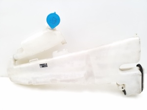 Front washer fluid reservoir - HLC22019