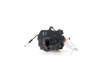 Citroen C4 C41 (2020–2026) Rear side door lock 9832788680 - 2