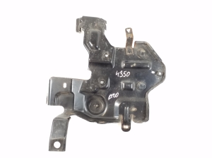   Luftfiltergehäusehalter  - 1500A640 