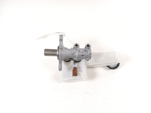 Citroen C4 C41 (2020–2026) Brake master cylinder 1643581380 - 3