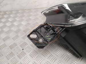 TOYOTA ProAce (2016–2026) Esituli 9835780580 - 4
