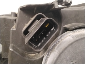 TOYOTA ProAce (2016–2026) Scheinwerfer vorne 9835780580 - 6