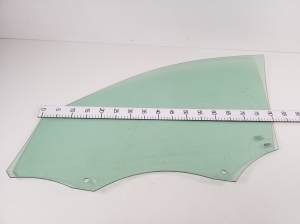 Citroen C4 C41 (2020–2026) Esiukse klaas 9832846380 - 2