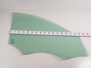 Citroen C4 C41 (2020–2026) Priekšējo durvju stikls 9832846480 - 3