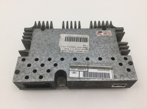 Amplificateur audio de voiture - 18T806AA