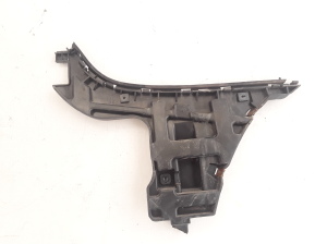   Rear bumper bracket 