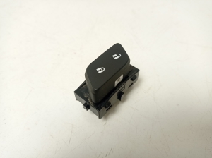 Opel Astra K (2015–2021) Door lock/unlock switch 13437277 - 3