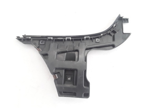  Rear bumper bracket 