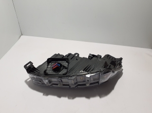 Ford Mustang (2015–2026) Headlight LJB13E014BE - 2