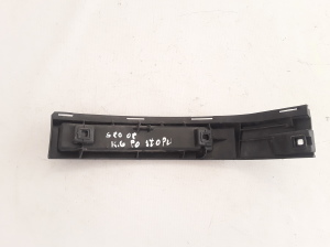  Rear bumper bracket 