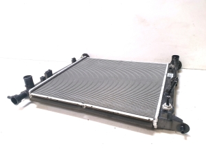 Hyundai Santa Fe (2018–2026) Dzesēšanas radiators 25310S1120 - 2