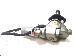 Volkswagen Multivan V (2003–2026) Rear side door soft-close actuator 7H0843765C - 3