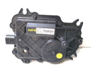 Rear side door soft-close actuator - 4E0837059