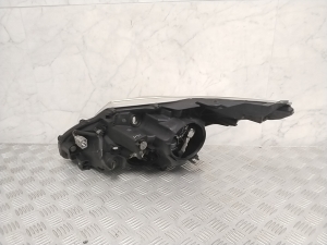 TOYOTA Avensis T27 (2008–2019) Scheinwerfer vorne 8111805310 - 2