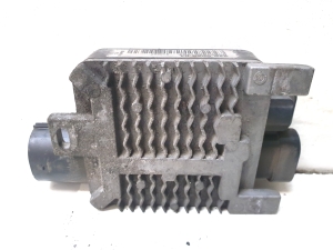 Ford S-MAX (2006–2015) Lüfterrelais 940002904  005008501707 - 3