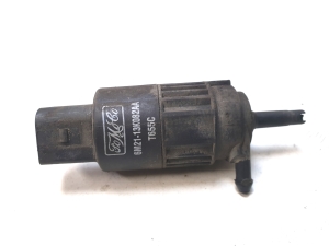 Ford S-MAX (2006–2015) Front windshield washer pump 6M2113K082AA - 2