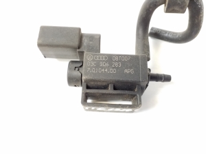 Volkswagen Tiguan (2007–2016) Magnetventil 03C906283 - 2