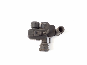 Auxiliary water pump - A2118320584