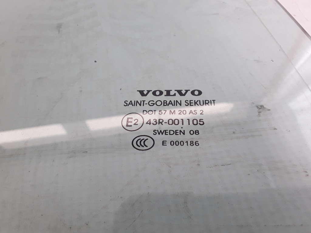 VOLVO S80 2 generation (2006-2020) Labās puses bīdāmo durvju stikls 31217990 21081843