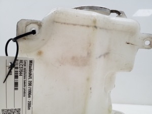 Mitsubishi L 200 (1996–2006) Scheibenwaschbehälter vorne HLC37044 - 2