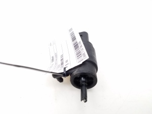 AUDI A6 C5 (1997–2005) Front windshield washer pump 1J5955651 - 3