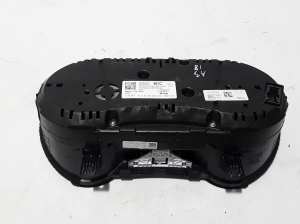 AUDI A3 8V (2012–2020) Näidikuplokk 8V0920961C - 4