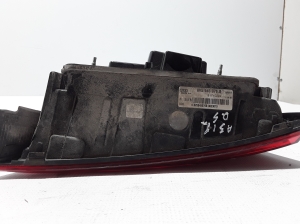 AUDI A3 8V (2012–2020) Tagatuli tagaluugil 8V5945076B - 3