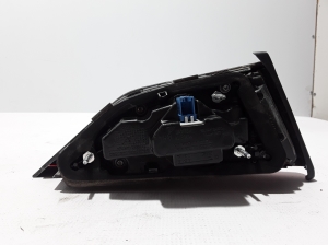 AUDI A3 8V (2012–2020) Tagatuli tagaluugil 8V5945076B - 5
