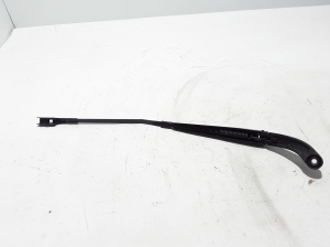 AUDI A3 8V (2012–2020) Esiklaasi puhasti hoob 8V1955408E - 3