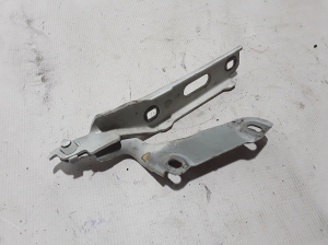   Kapoti hing  - 8V0823302 