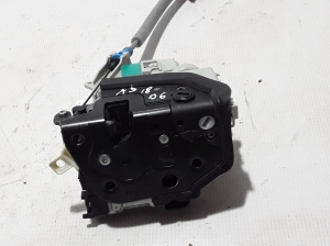 AUDI A3 8V (2012–2020) Rear side door lock 8K0839016G - 3