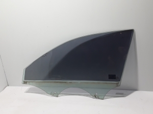   Esiukse klaas  - 8V5845201 