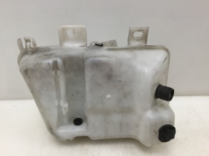 Front washer fluid reservoir - 8381038