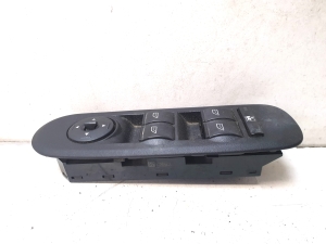Ford S-MAX (2006–2015) Front door glass switch 6M2T14A132AF - 3