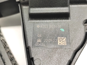 Mercedes Benz EQS 297 (2021–2026) Gaasipedaal A2233000400 - 3